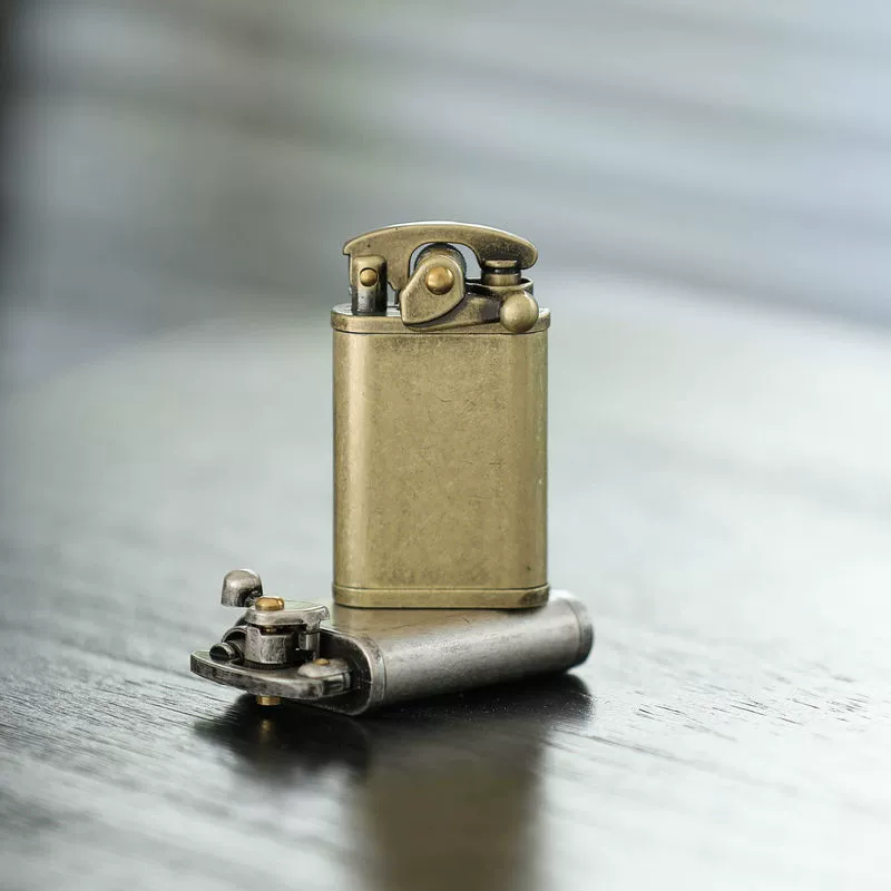 Vintage style true ancient silver men's lighter birthday gift Cigarette lighter wall shaking oil mac