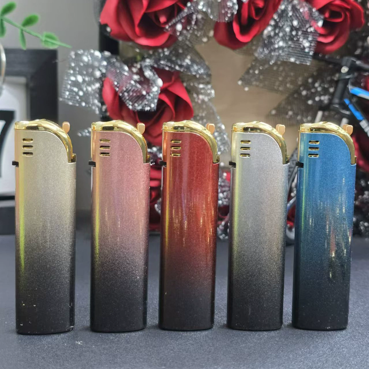 Metal windproof lighter blue flame can be aerated lighter factory direct sales price