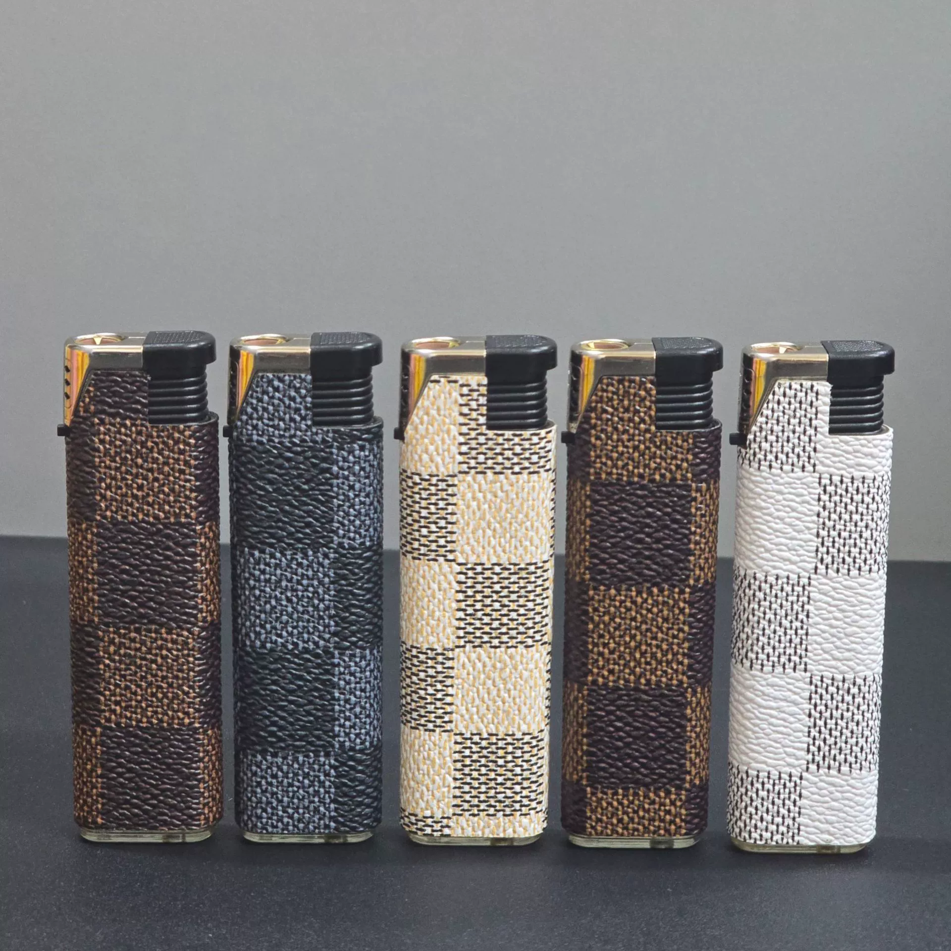 Striped iron shell windproof lighter Inflatable creative business gift lighter