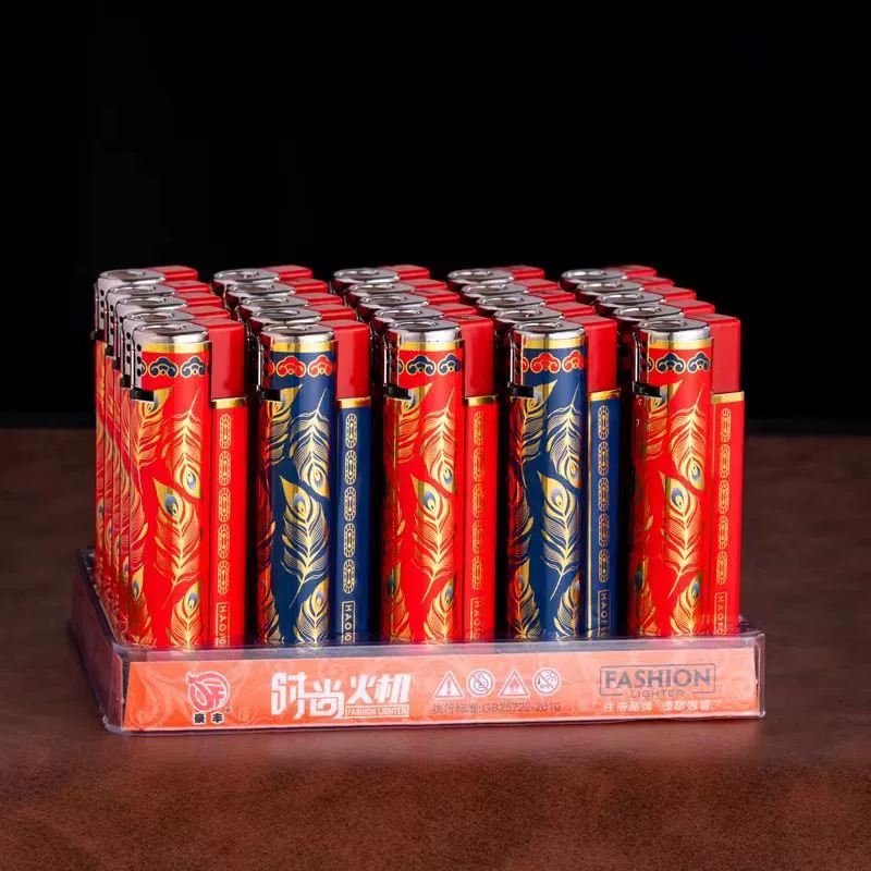 The new wholesale iron shell plastic blue flame direct Chinese wind lighter inflatable disposable 