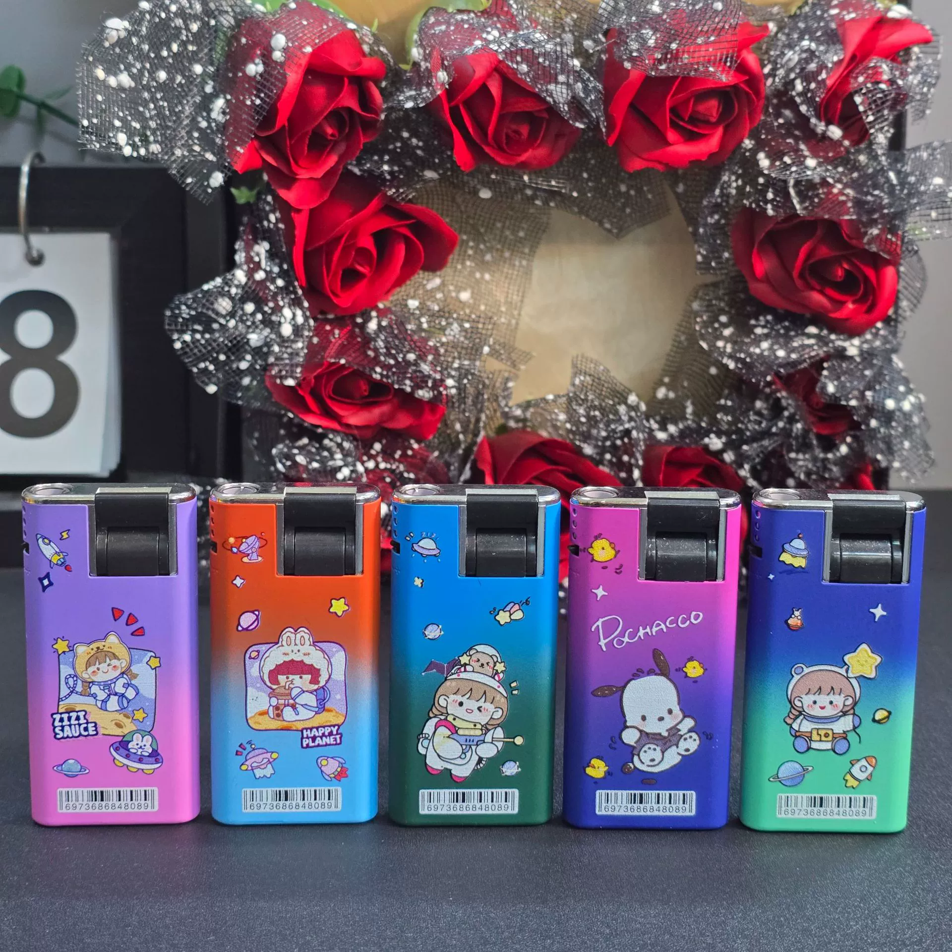 Explosive cartoon windproof direct charge lighter cute straight to the new blue flame inflatable