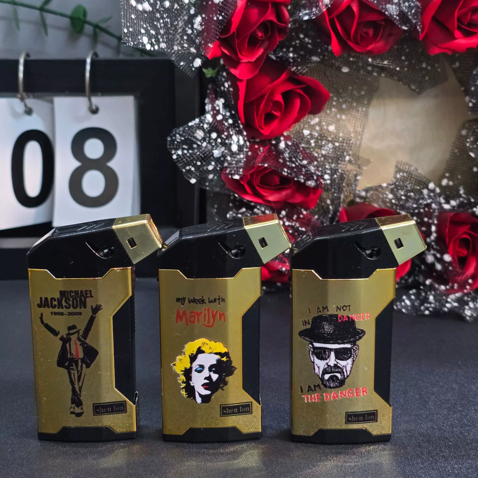 The new F68 iron shell windproof direct lighter for men creative personality gift cigar inflatable 