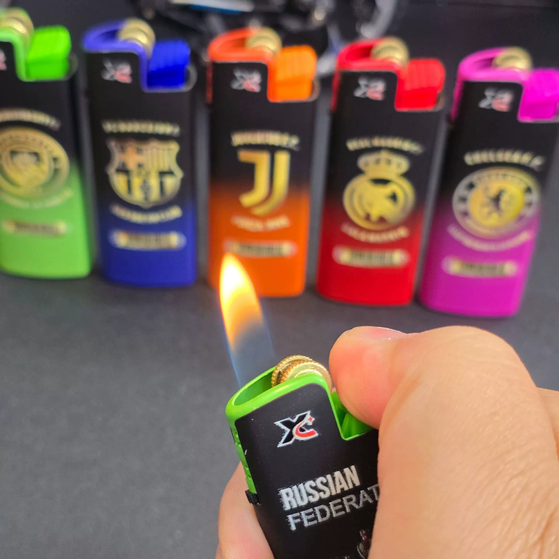 New X8 metal wheel iron shell lighter wholesale inflatable advertising lighter custom logo