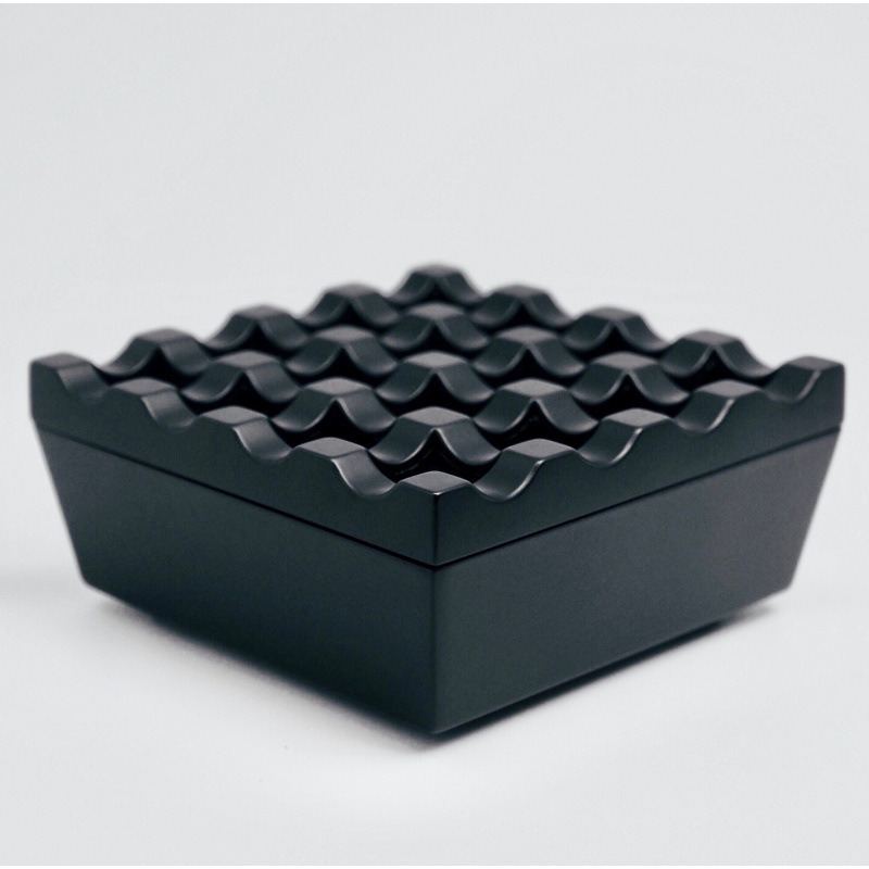 Ashtray Commercial 16 grid 9 grid creative perforated large zinc alloy ashtray bar Home hotel 