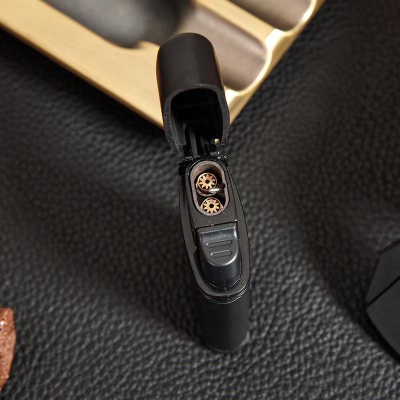 Inflatable Lighter Windproof Men's High-end Personalized Portable Cigar Lighter Boyfriend Lighter