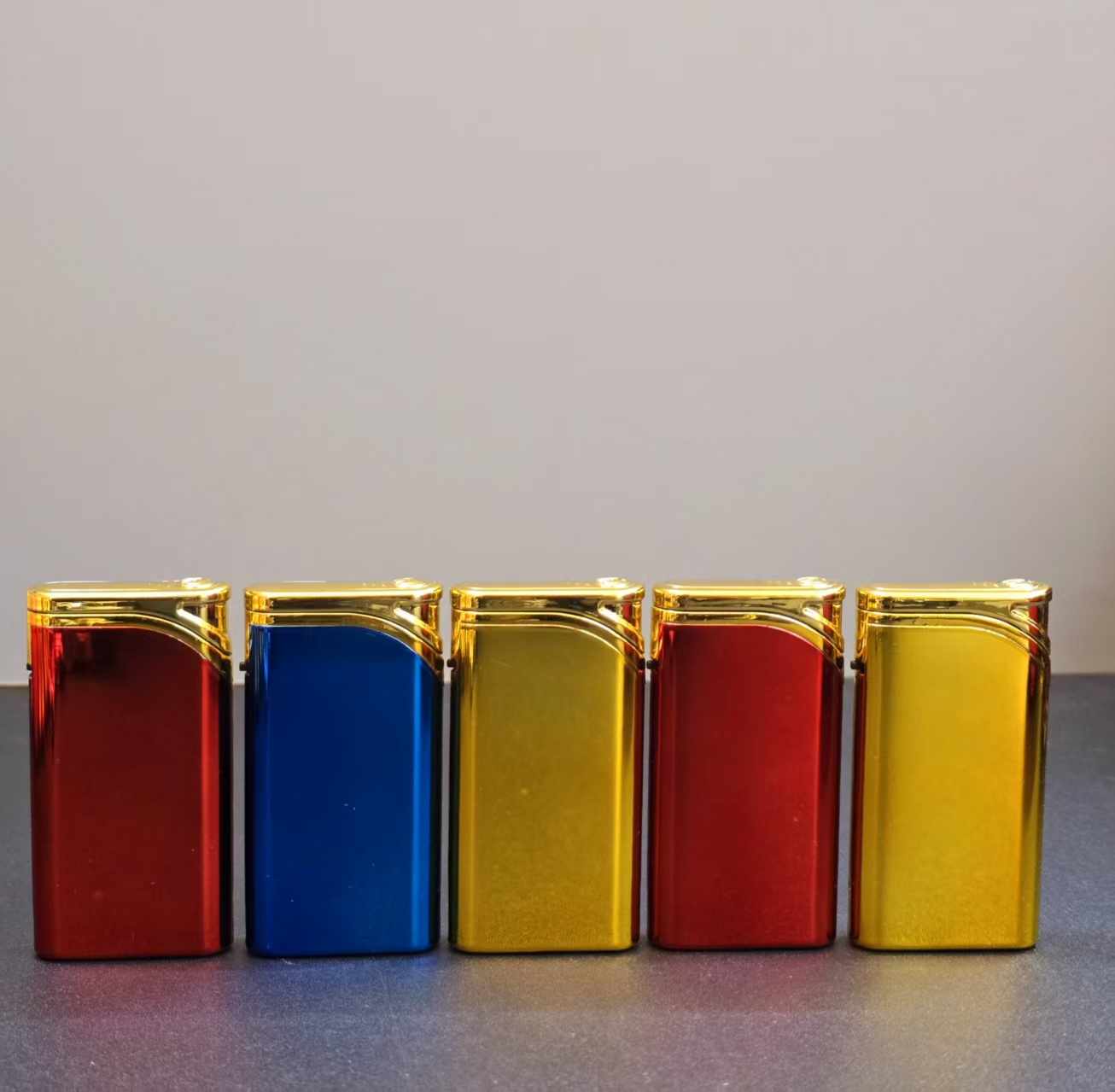 New creative metal iron shell windproof lighter, rechargeable lighter, wholesale 