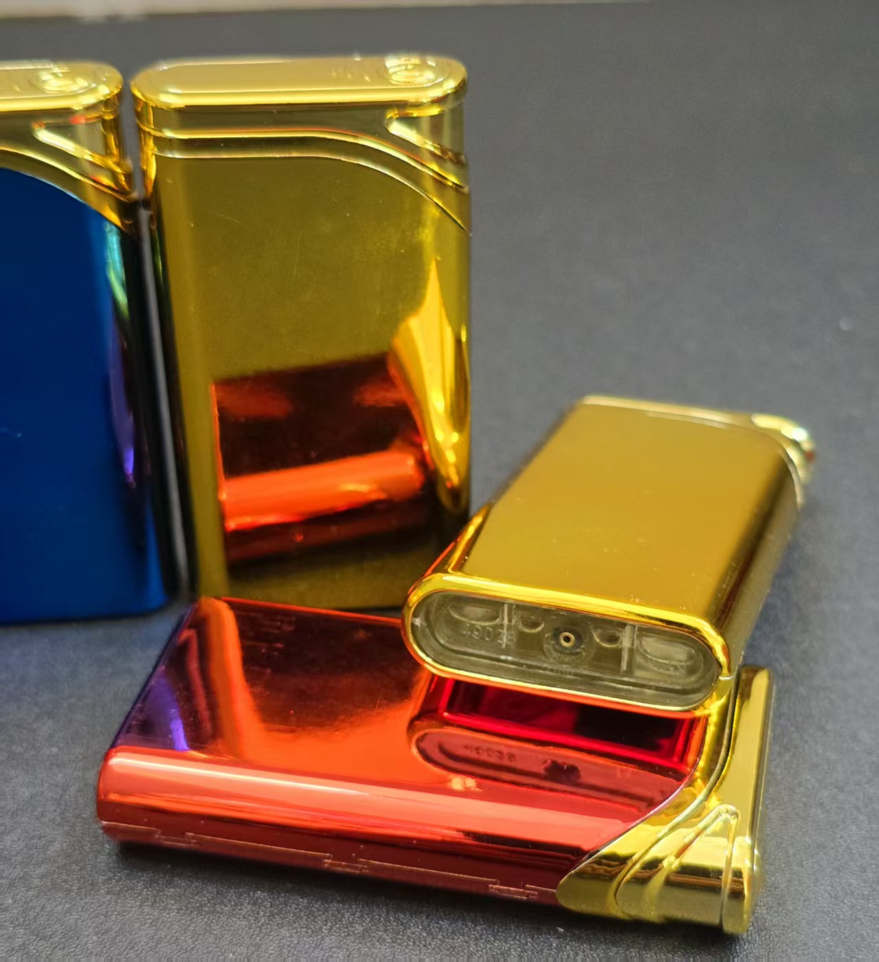 New creative metal iron shell windproof lighter, rechargeable lighter, wholesale 