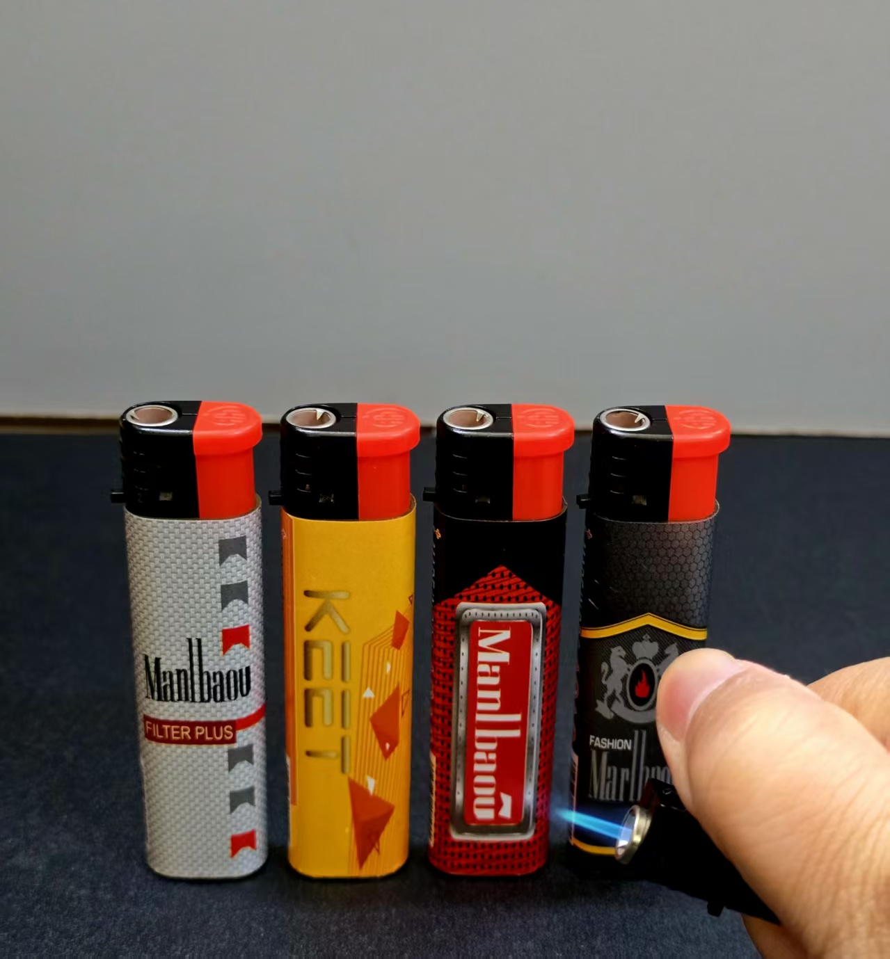 High Quality Electronic Cigarette Lighter Refillable Smoking Windproof Flame Lighter