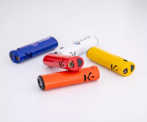 New Q1 metal direct blue lighter personalized creative inflatable lighter