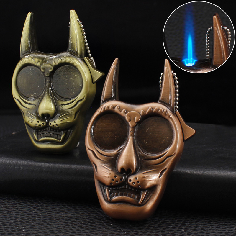 Creative skull styling windproof lighter metal keychain direct inflatable cigarette lighter wholesal