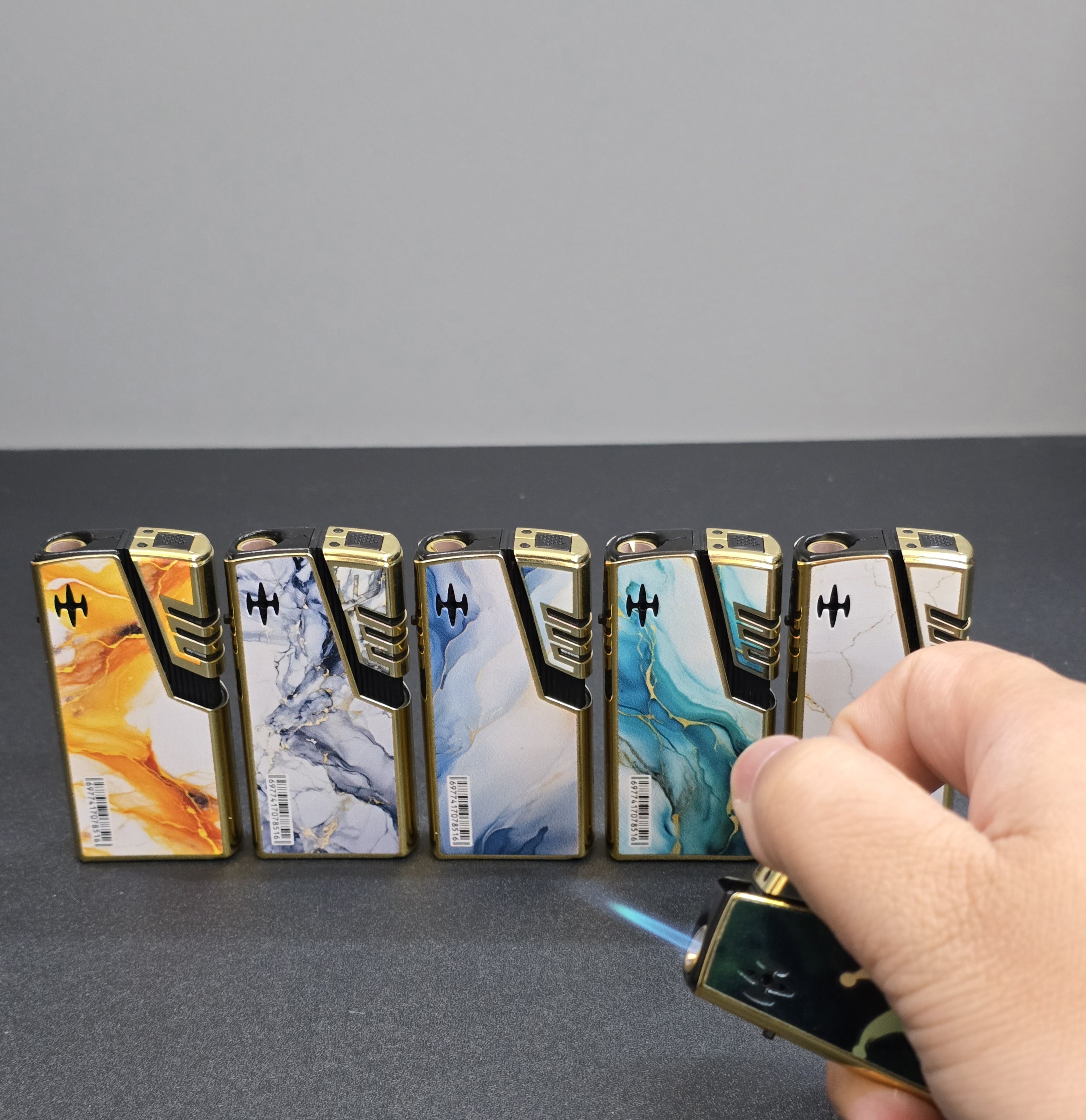 New blue flame direct plating metal lighter printing logo disposable windproof inflatable manufactur