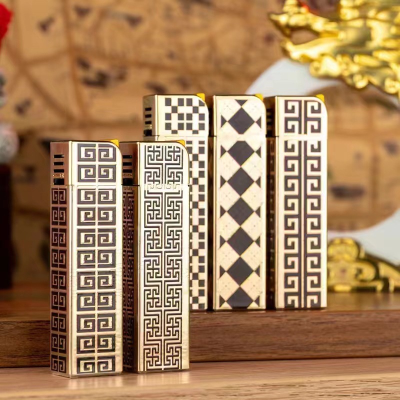 New advertising electroplated iron shell obliquely inflatable direct impact windproof lighter