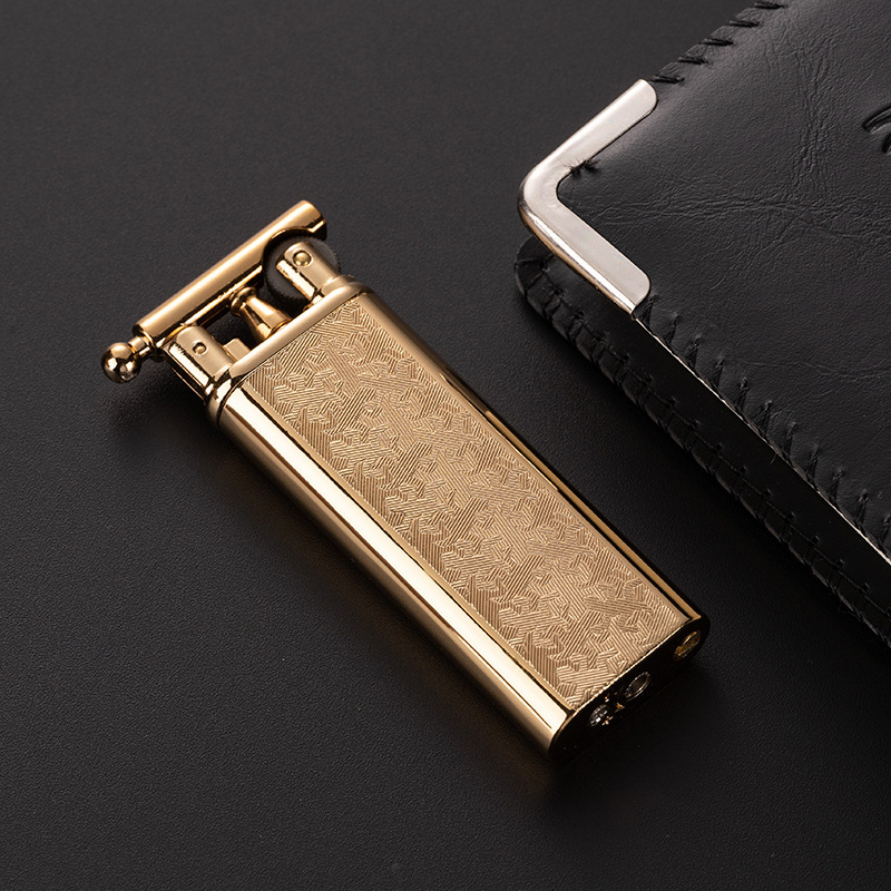 Retro grinding wheel lighter Gecko double-sided relief fine engraved ultra-thin inflatable lighter