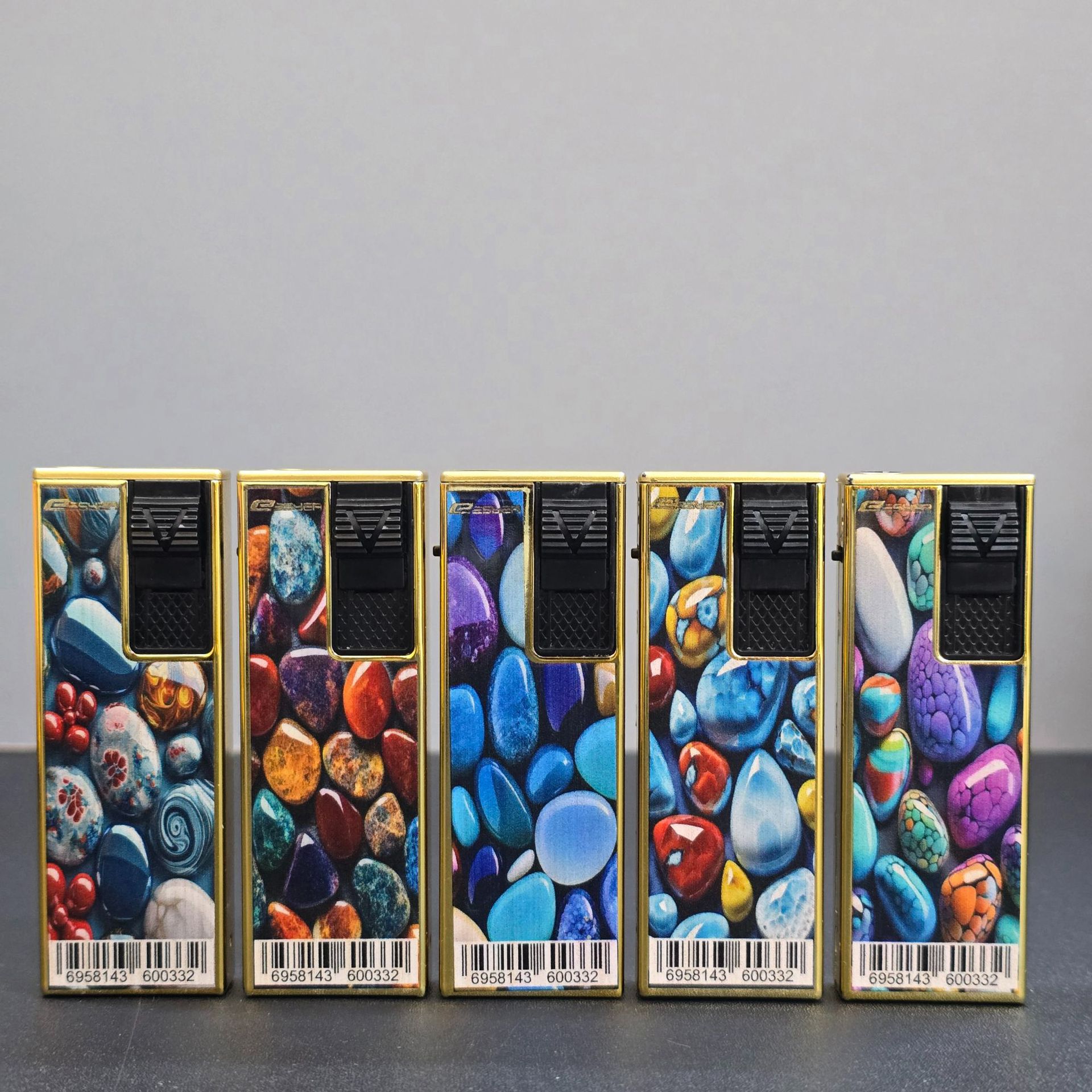 Electroplating iron shell metal large capacity inflatable pull-down straight-pull windproof lighter