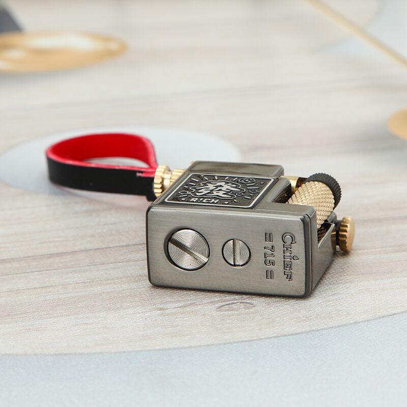 New four-party pure copper creative kerosene lighter retro grinding wheel side sliding high-end